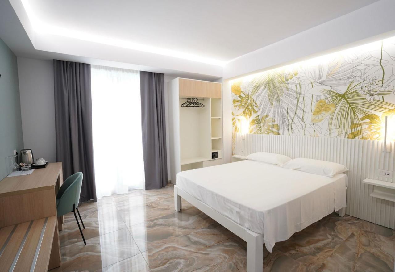 Harmony & Tropea
